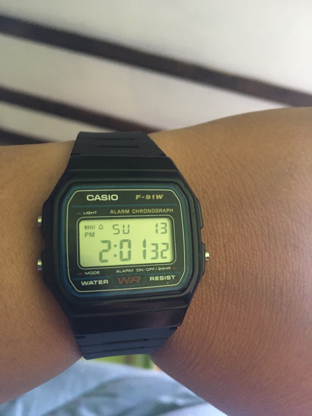 Customer photo review of Correa De Repuesto Casio Bands 71604002 (F-91W, F-105W, etc.)
