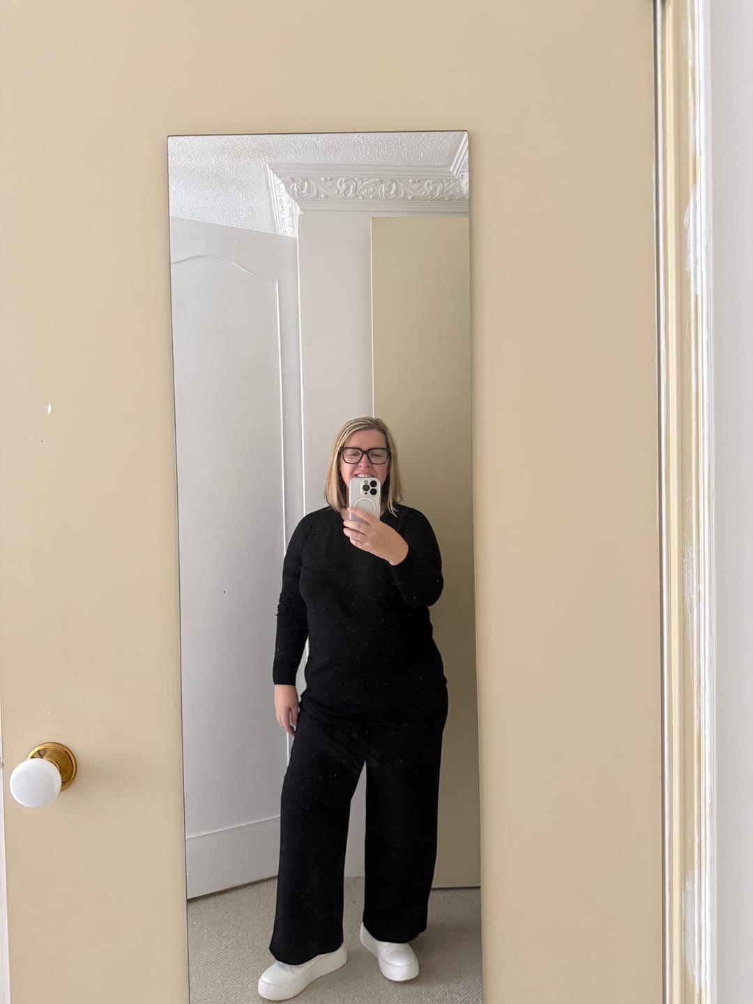 Customer photo review of Kimmy Ponte Wide Leg Pant - Black