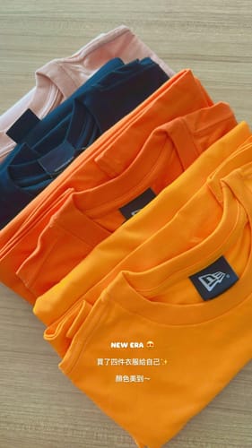 Customer photo review of New York Yankees Color Era Papaya Orange Short Sleeve T-Shirt