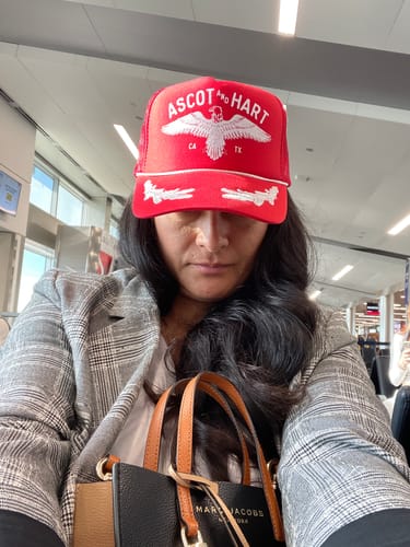 Customer photo review of Captain Eagle Trucker