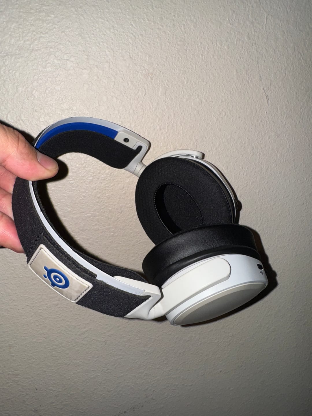Customer photo review of WC FreeZe - Hybrid Cooling Gel Infused Gaming Earpads