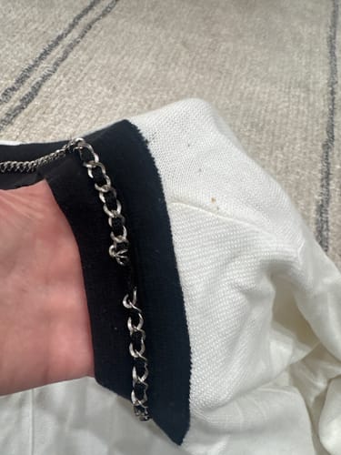 Customer photo review of White House Black Market Women's Secondhand Wholesale Clothing