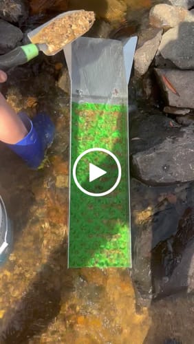 Customer video review of 888 Gold Rat sluice - with Mini cell Dream mat