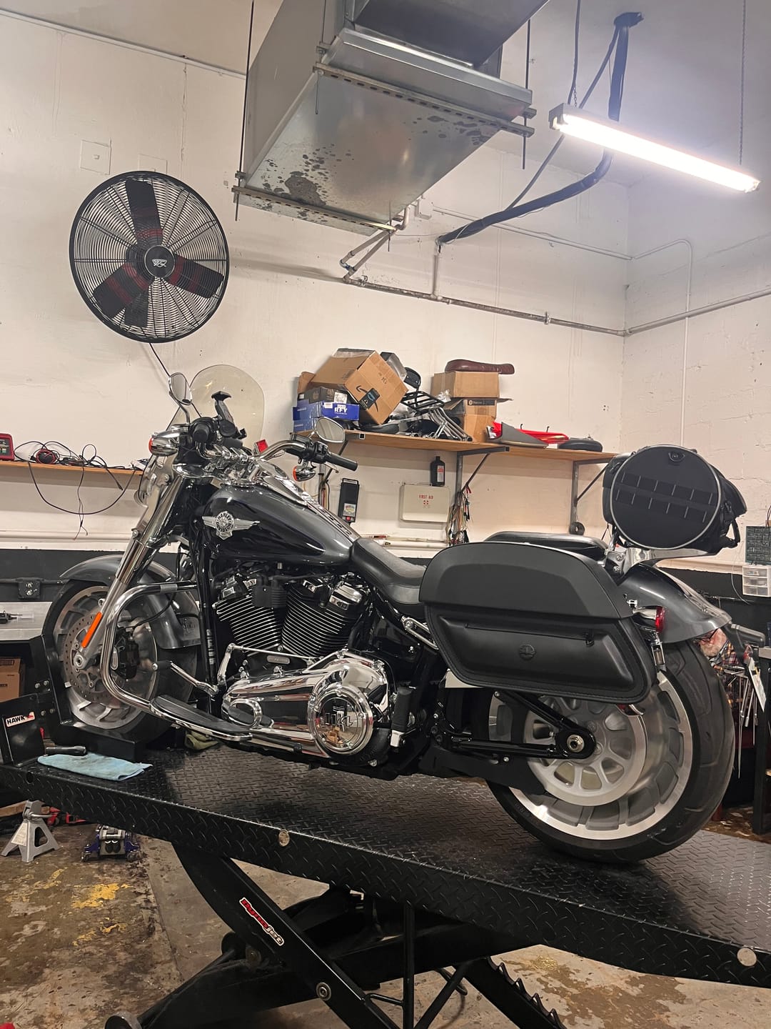 Customer photo review of 28L - Pantheon Medium Quick Mount Motorcycle Saddlebags For Harley Softail Fat Boy FLFB/S