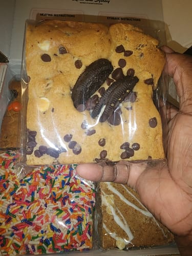 Customer photo review of M&M Express 4-Pack - April FLAVOR OF THE MONTH