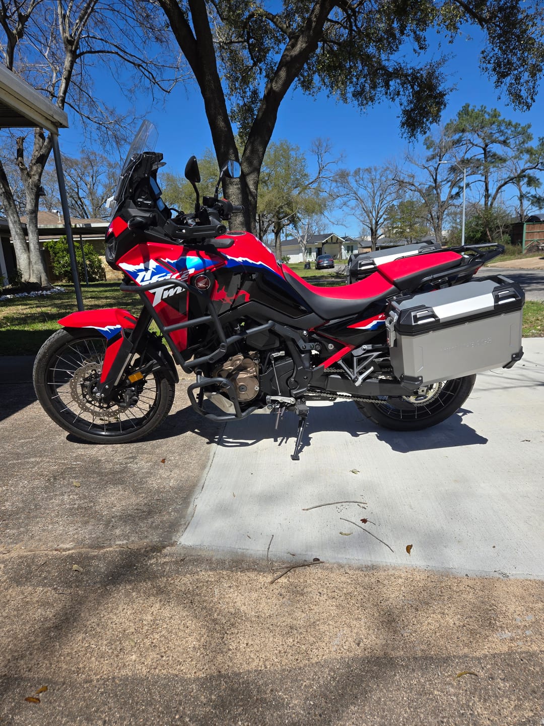 Customer photo review of 45L - Apex XL Honda CRF1100L Africa Twin ADV Sports ES Aluminum Side Cases Silver