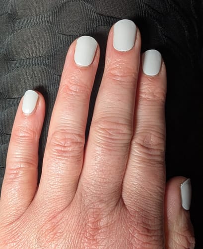 Nicole E. review of UV Gel: Mostly Cloudy image 1 out of 1