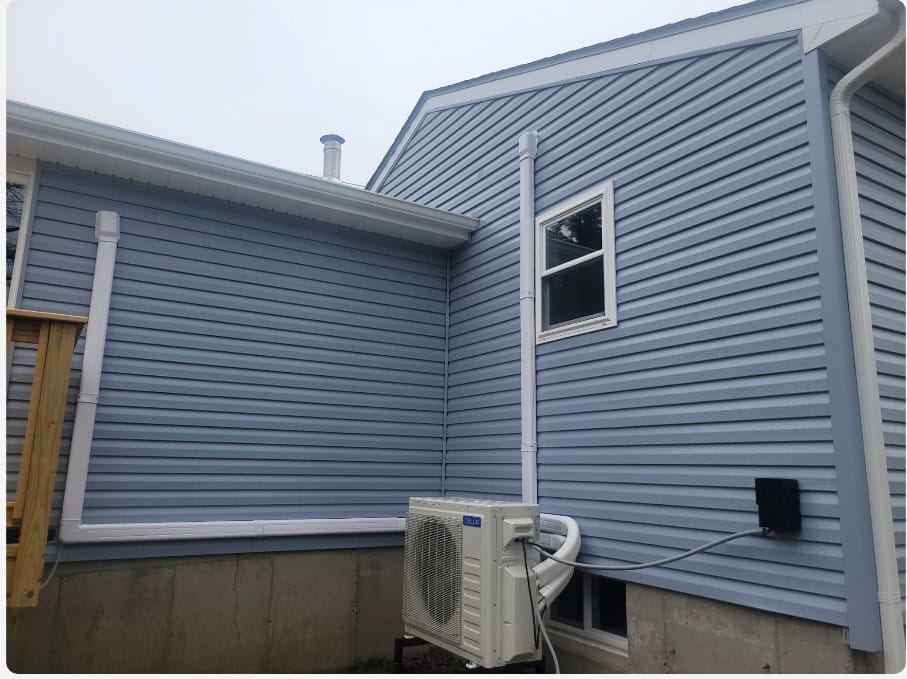 Customer photo review of DELLA Vario Series 28000 BTU Dual Zone Mini Split AC (12k+12k) - Up to 1100 Sq.Ft.