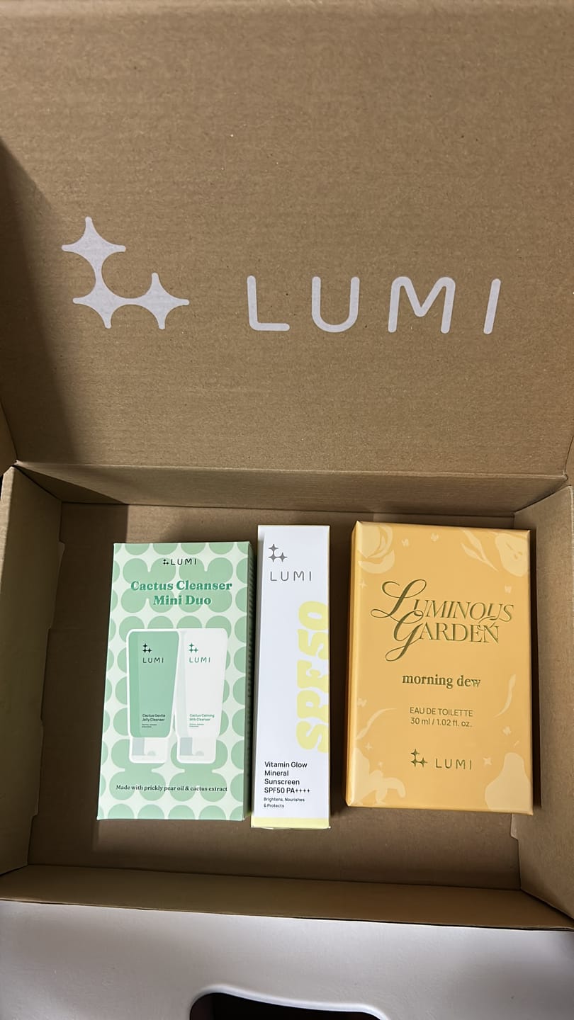 Customer photo review of Vitamin Glow Mineral Sunscreen