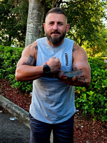 Customer photo review of Flex Arm Tank