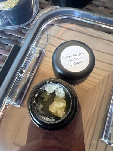 Customer photo review of Frozen Banana Live Resin