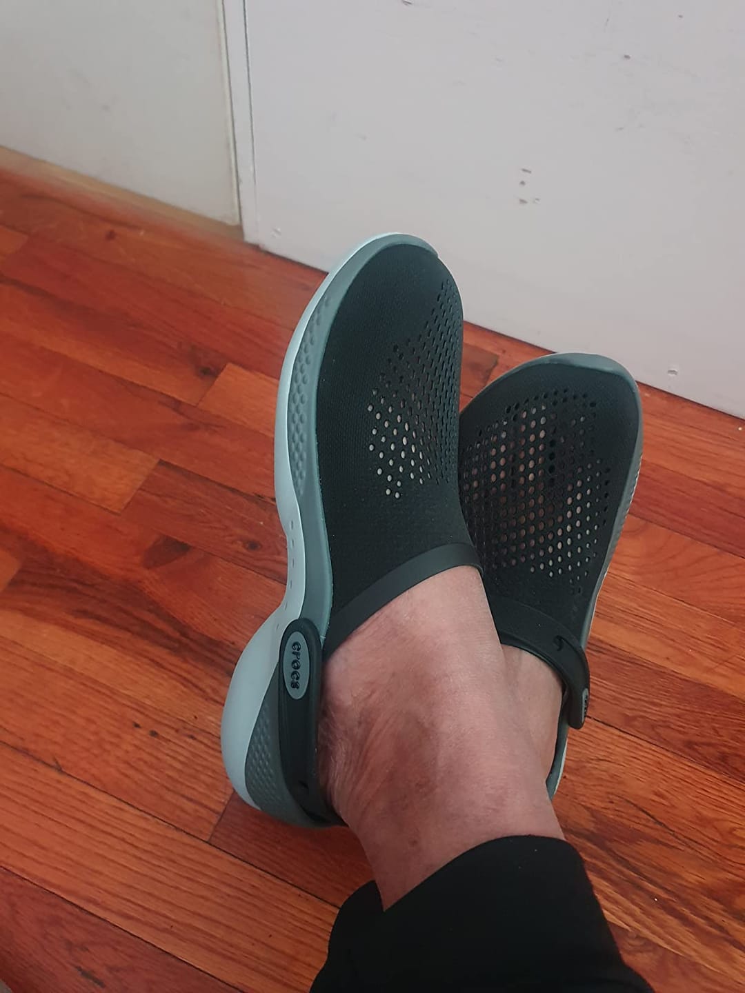 Customer photo review of LiteRide 360 Clog
