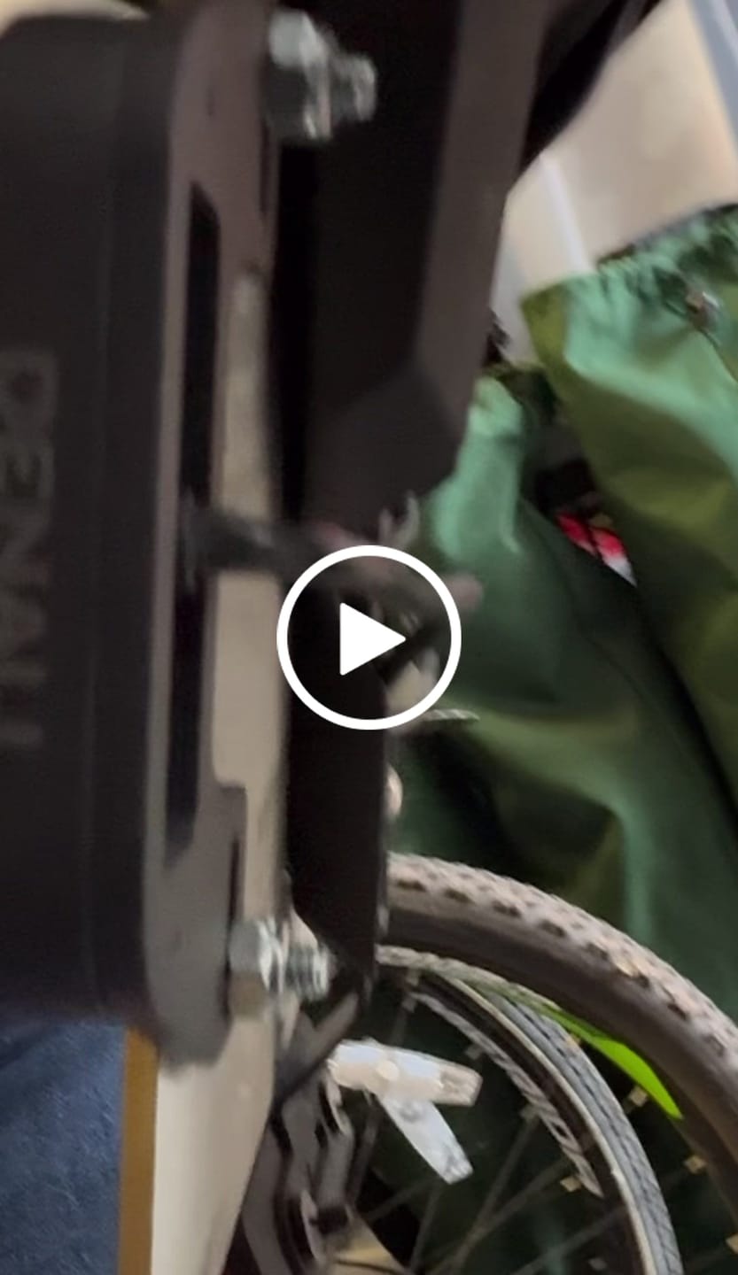 Customer video review of License Plate Mount - For T3 Signal Pods
