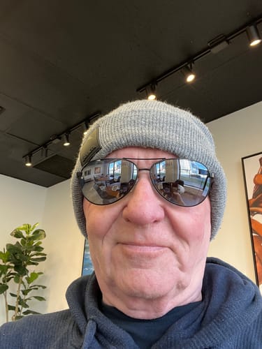 Customer photo review of Zenottic Sun Glasses Aiden