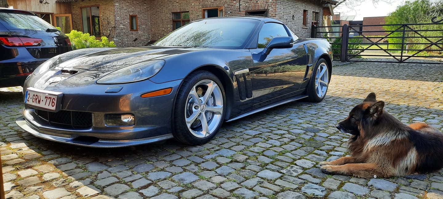Customer photo review of Chevrolet Corvette C6 Grand Sport / Z06 Full Aero Kit