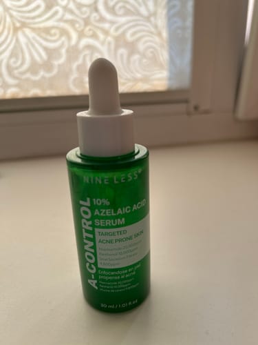Customer photo review of Nine Less A-Control 10% Azelaic Acid Serum veido serumas