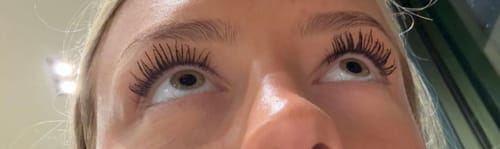 Customer photo review of Lash Growth Serum