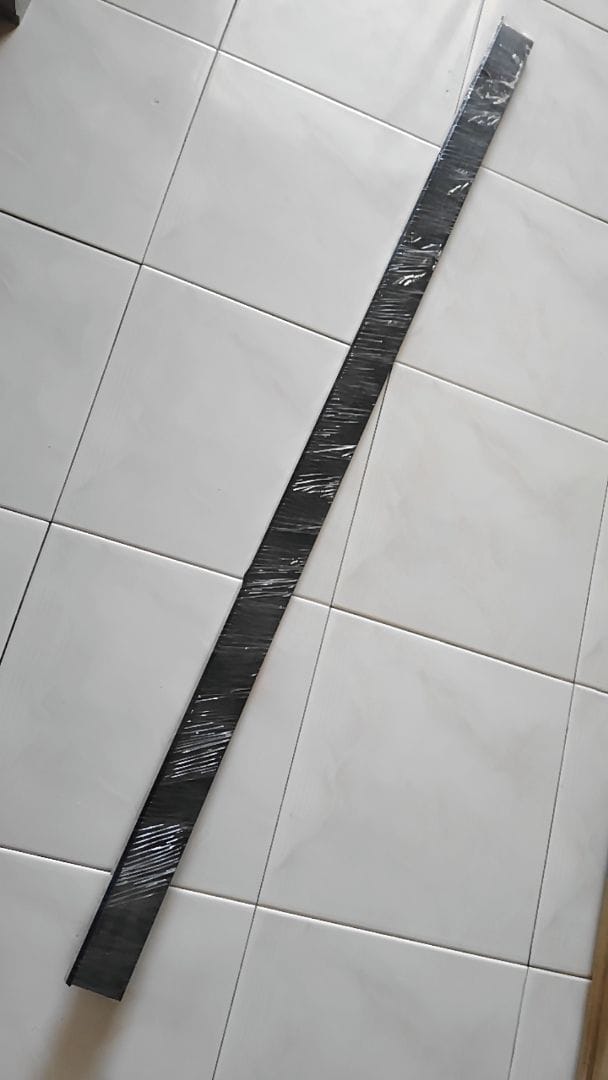 Customer photo review of 0.5" x 2" Aluminium Extrusion Unequal Angle Frame Profile Thickness 0.90mm AN0416 ALUCLASS