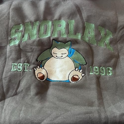 Customer photo review of 🎨Custom - Embroidered Cartoon Hoodies & Tees - Perfect for Mom & Dad! 🎁