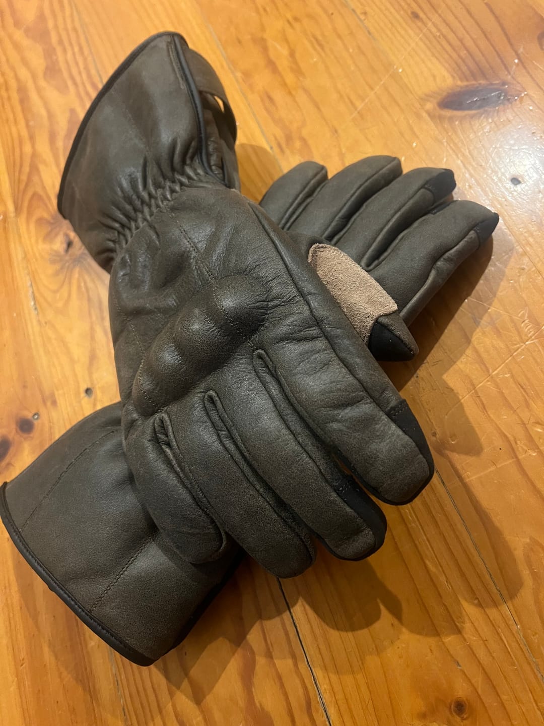 Customer photo review of GEN 2 'The Original' Double Length Gauntlet | Extra Long Warm Motorbike Gloves | Retro Brown Distressed Leather