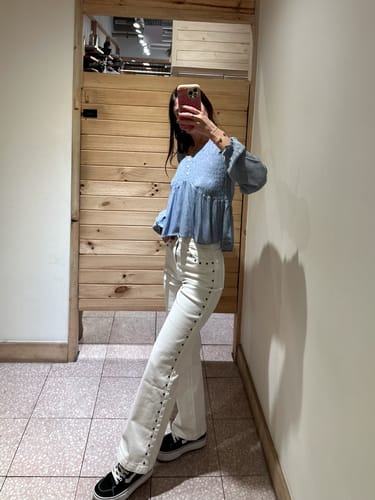 Customer photo review of Pantalón Remaches White