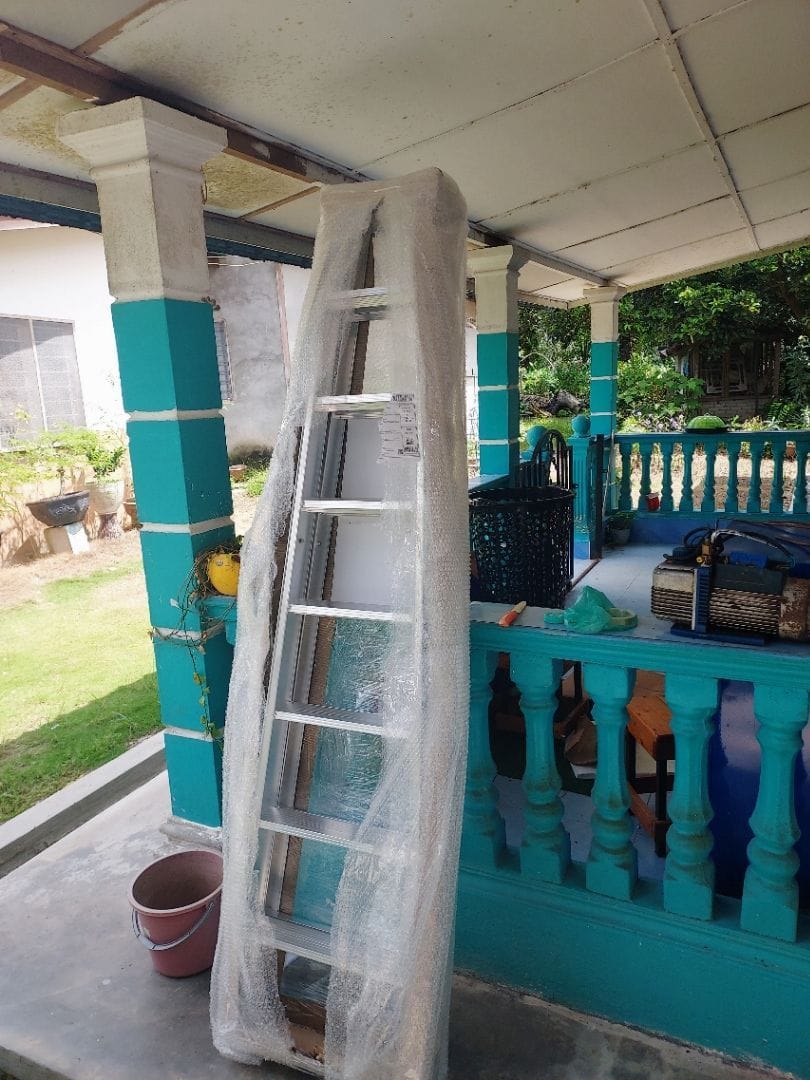 Customer photo review of ✨READY STOCK✨Alumaster Heavy Duty Aluminium Welded Ladder (8 Steps Double Side) AL-DWL70-8S ALUCLASS