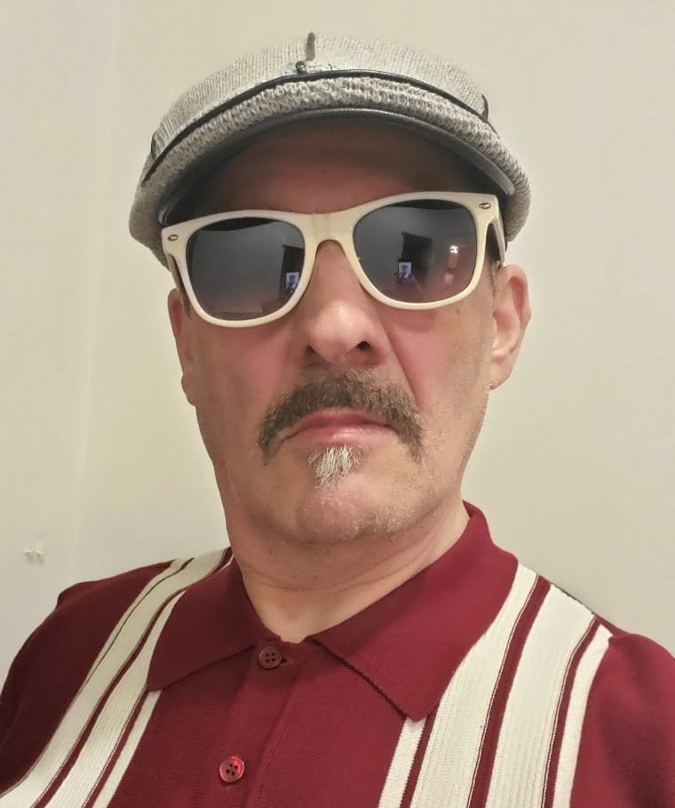 Customer photo review of Mens Knitted Polo - Burgundy/White