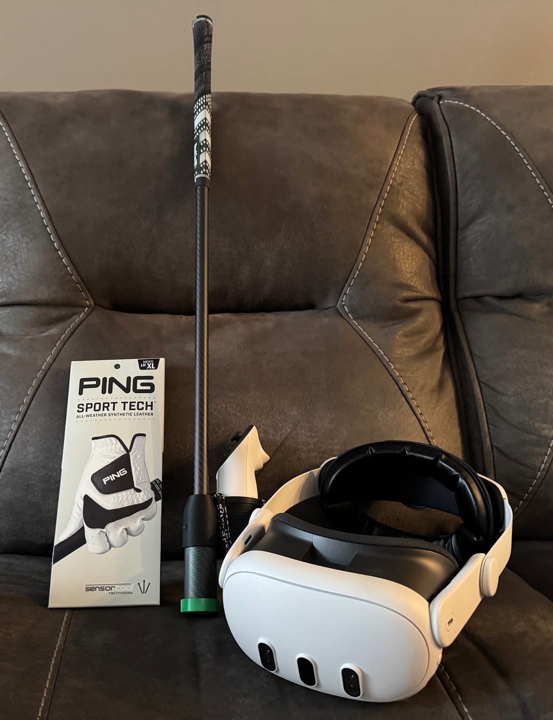 Customer photo review of DriVR Elite -  Adjustable VR Weighted Golf Club Handle Accessory - Compatible with Quest 2, 3/3s, and Pro