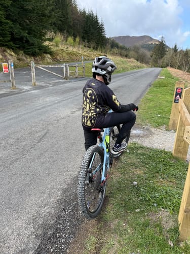 Customer photo review of Occult | Short Sleeve | Flowteq™ Jersey