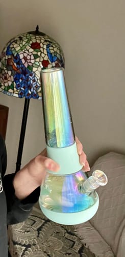 Customer photo review of The Bong Iridescent - Sky