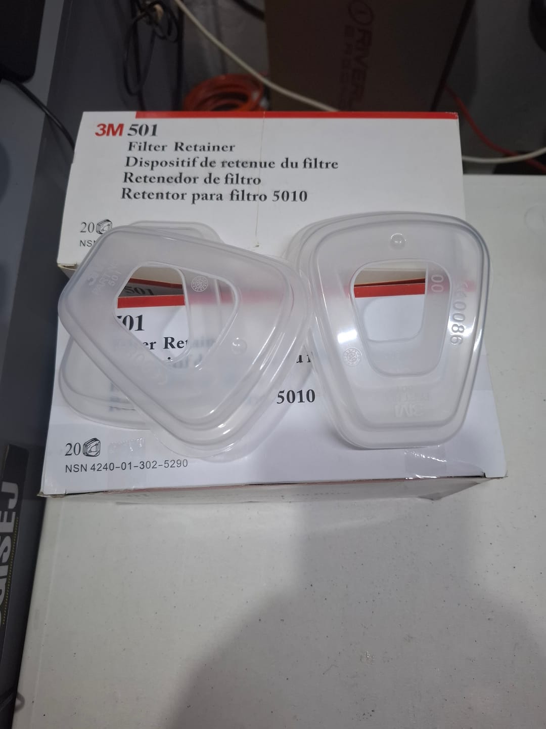 Customer photo review of 3M 501 Par de Sujetador Retenedor para filtros 70070190734 (2 piezas)