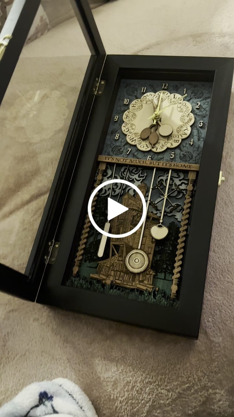 Customer video review of WEASLEY FAMILY™ CLOCK