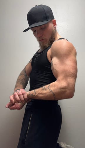 Customer photo review of Blackout Shadow Beaters