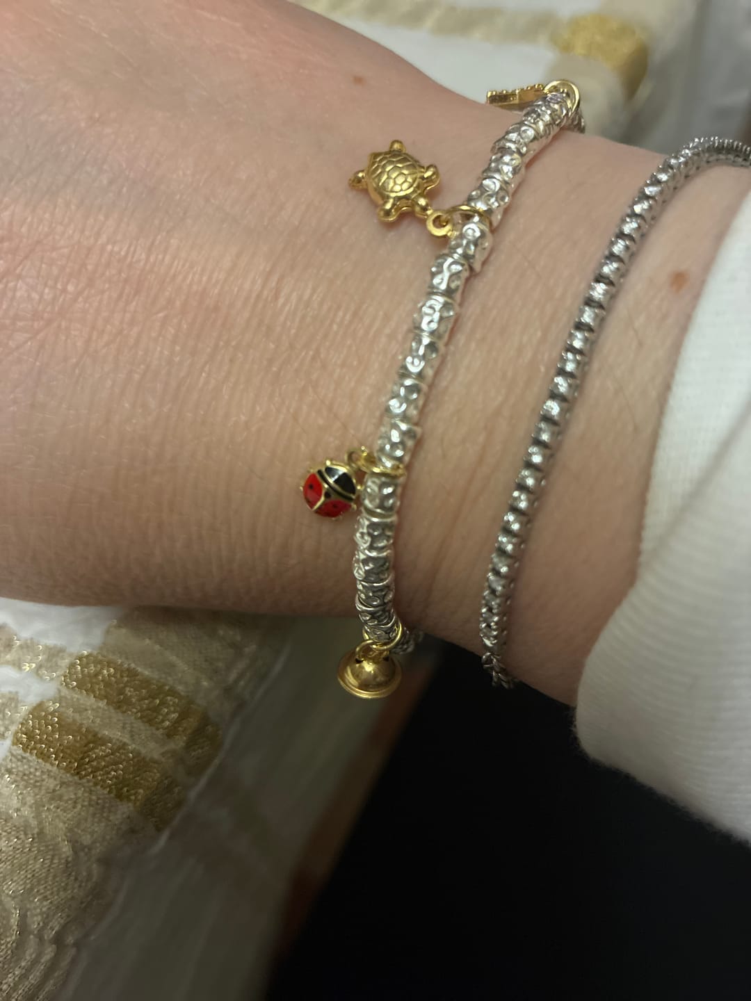 Customer photo review of CREA IL TUO BRACCIALE GRANELLI MAXI - charms oro