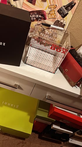 Customer photo review of Luxe Red | $10k Smashbox