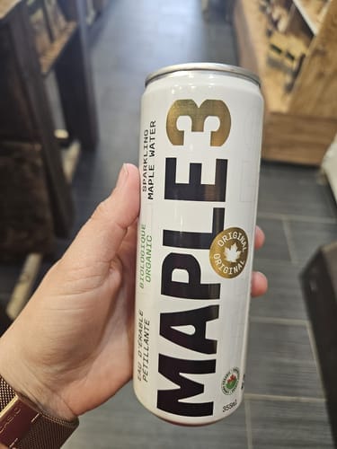 Customer photo review of Sparkling Maple Water