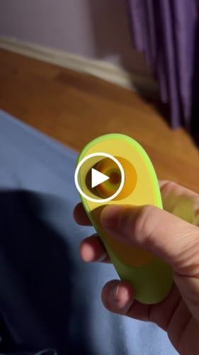 Customer video review of Avo Clitoral Massager