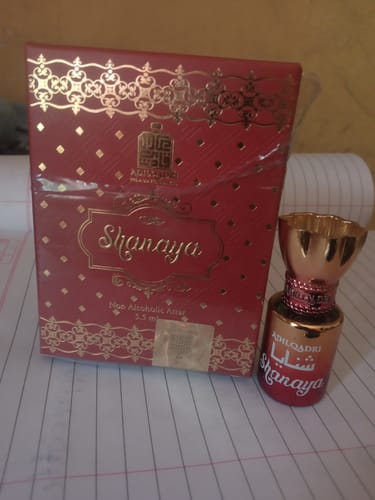 Customer photo review of Shanaya Luxury Attar Perfume