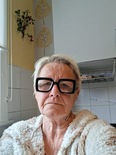 Customer photo review of 6 Pack Metalless Screwless Thick Spring Hinge Reading Glasses NR2101