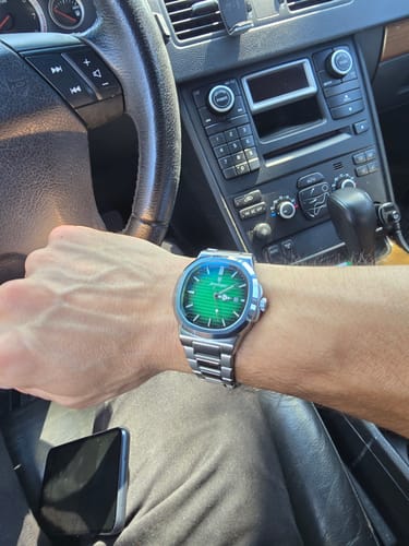 Customer photo review of Lucky Fours® Caspian