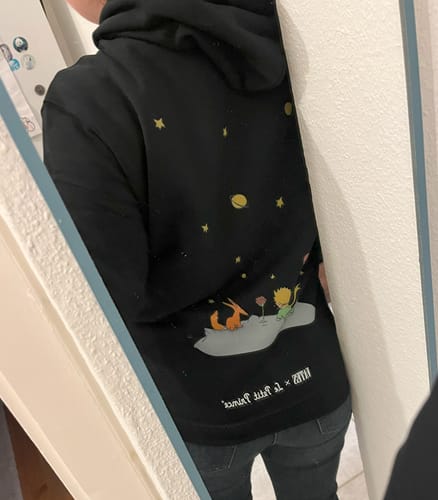 Customer photo review of Galaxis kapucnis pulóver | Vates X A Kis Herceg