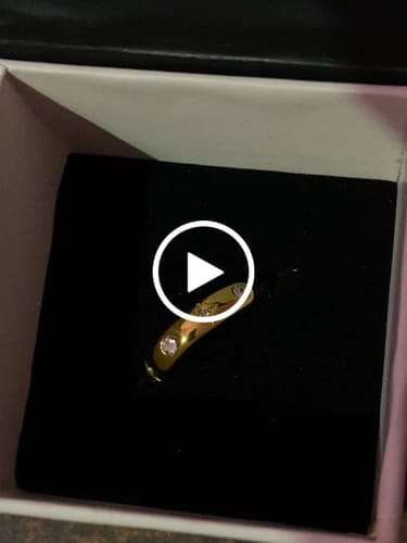 Customer video review of Diamond Studded Ring