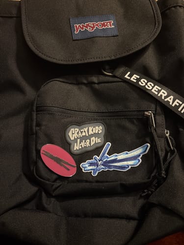 Customer photo review of LE SSERAFIM - LE SSERAFIM X JANSPORT COLLAB MERCH HIGHLANDS MINI PACK