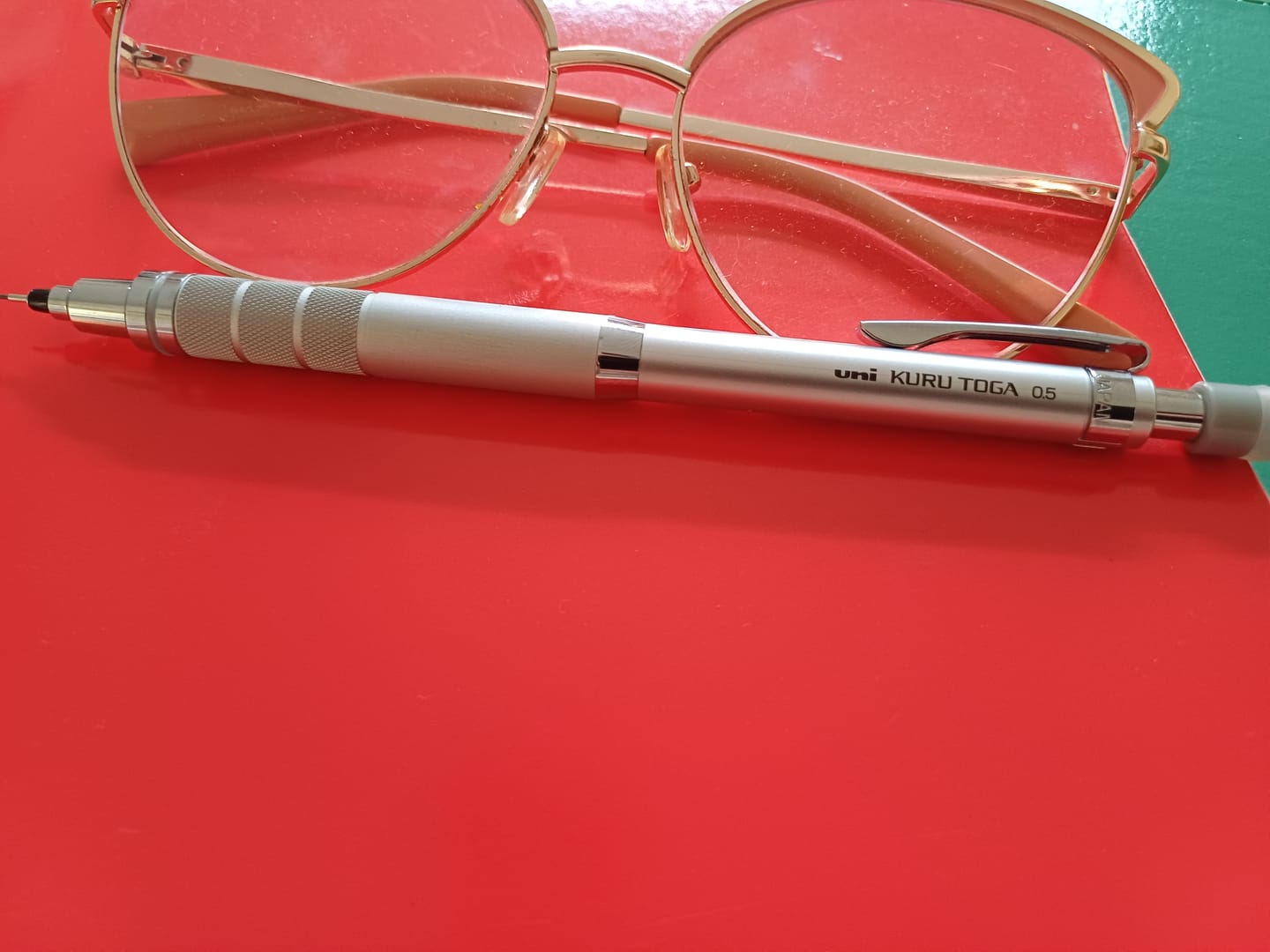 Customer photo review of Uni Kuru Toga - Portaminas Roulette 0,5 mm
