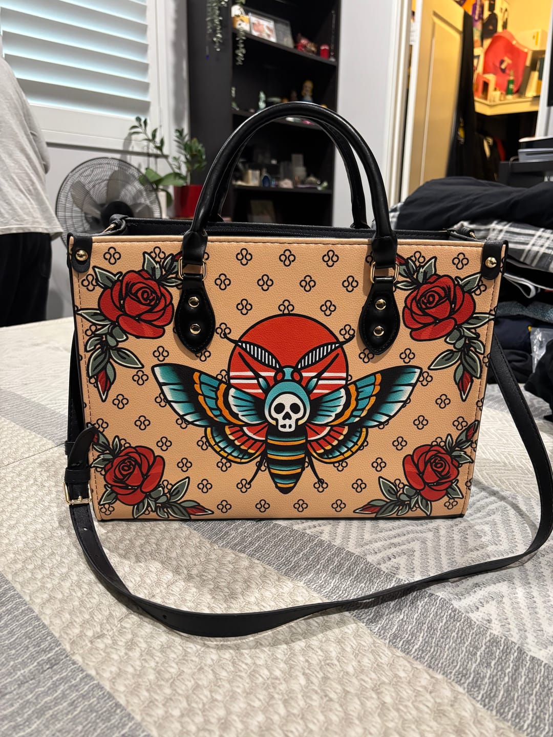 Customer photo review of Vintage Rose Death Moth - Leather Handbag