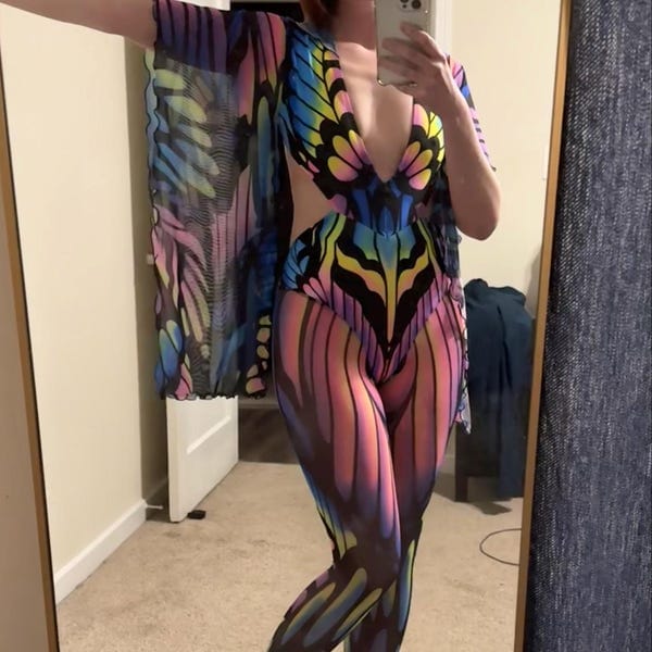 Customer photo review of Quiver Hooded Fairy Costume