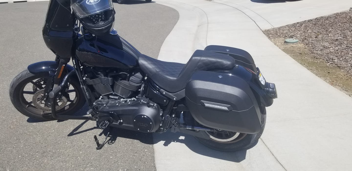 Customer photo review of 40L - Lamellar Raven Extra Large Leather Covered Motorcycle Hard Saddlebags for Harley Softail Low Rider S FXLRS
