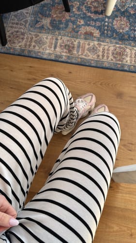 Customer photo review of Stripes Hose - Weiß/Schwarz
