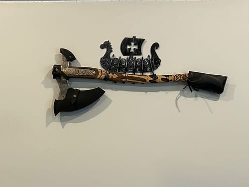 Customer photo review of Leviathan wall mount for big axes