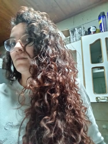 Reseña con foto de un cliente sobre Henna Jamila Hair -  Cobrizo Natural y Duradero  👩🏼‍🦰